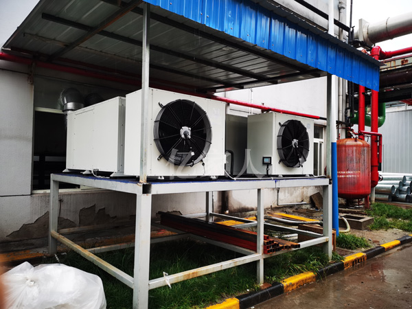 空氣能除濕熱回收機組降低流水線濕度提供110℃熱空氣